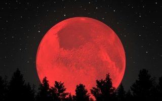 Blood Moon iPhone Wallpaper