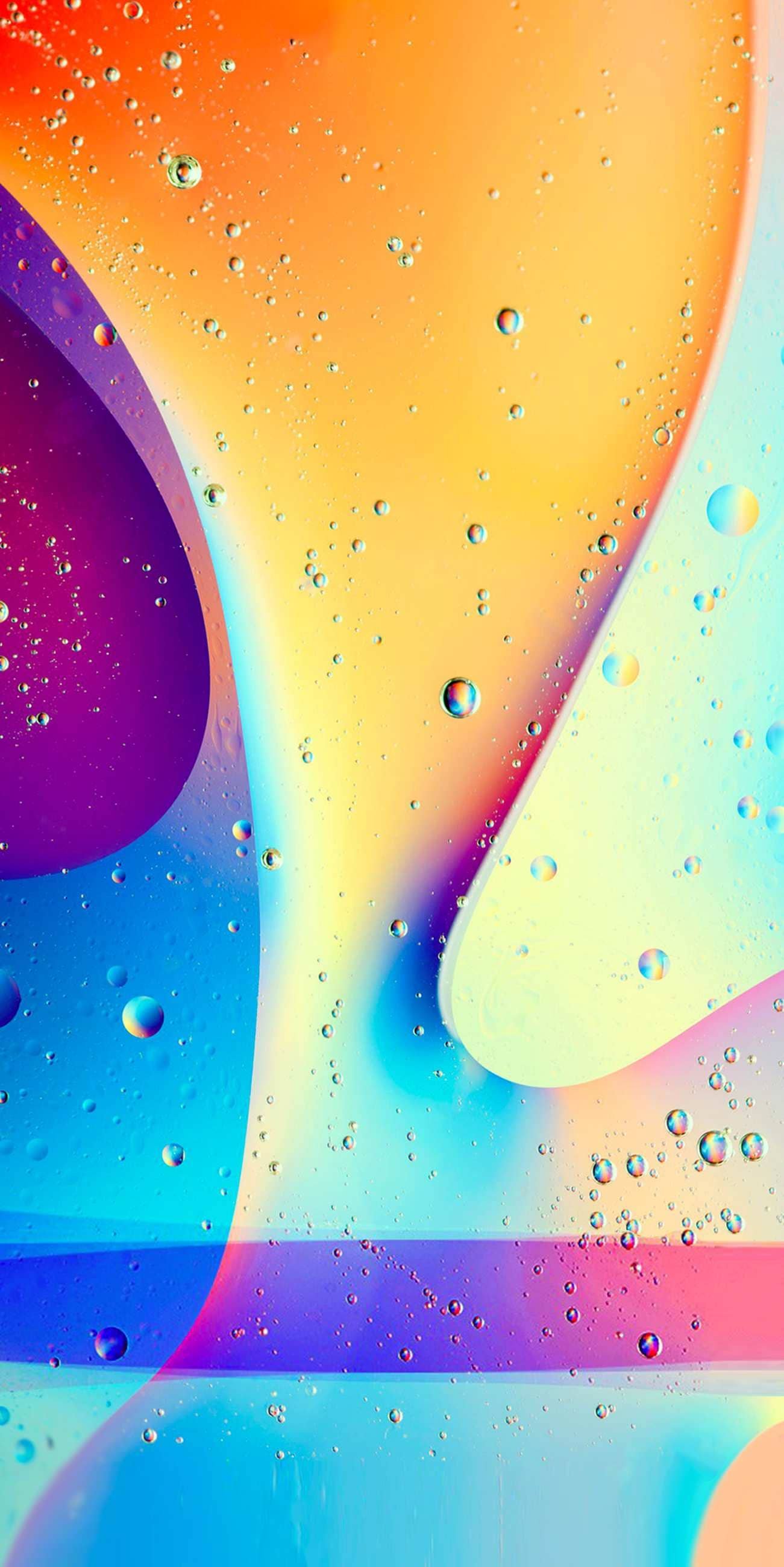 Bubbles-in-Water-iPhone-Wallpaper