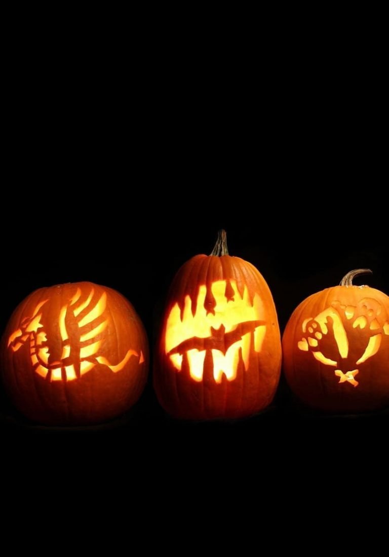 Happy Halloween Holiday HD Wallpaper Phone black background