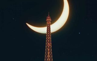 Moonlight Over Paris