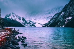 Nature mountain lake Wallpaper 300x585 1