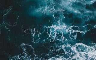 Sea foam iphone 13 wallpaper