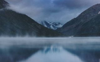 Winter Mountain Water Wallpaper