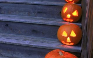 halloween holiday pumpkin stairs porch jack o lantern decors