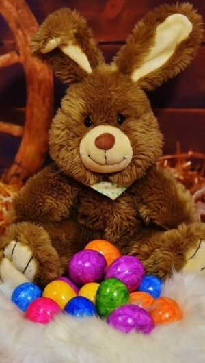 4K Cute Easter Wallpaper iPhone 13 pro max Easter background