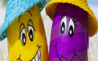 Cool and Cute summer wallpaper iphone eggs summer background