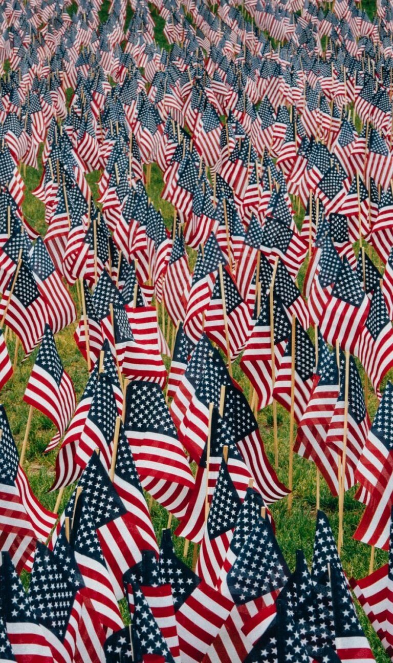 cute memorial day wallpaper iphone 13