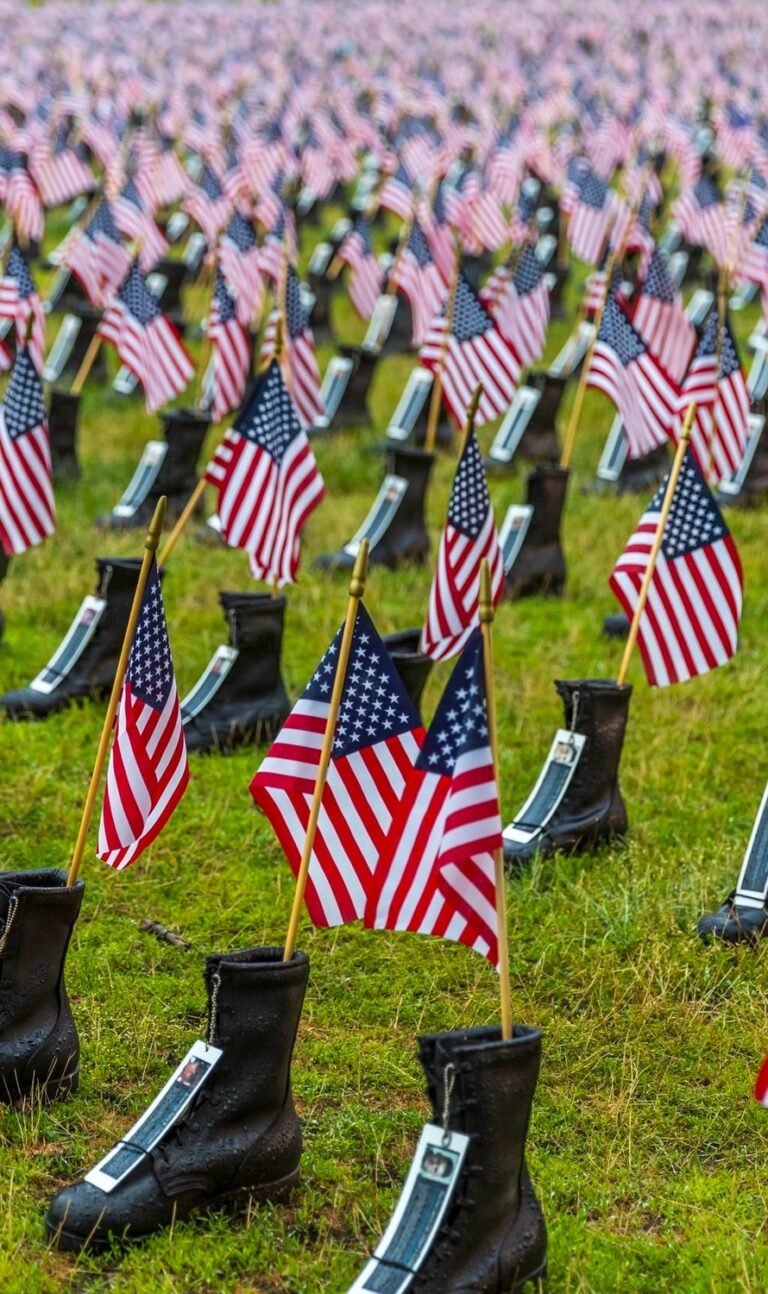 free memorial day wallpaper for iphone 13