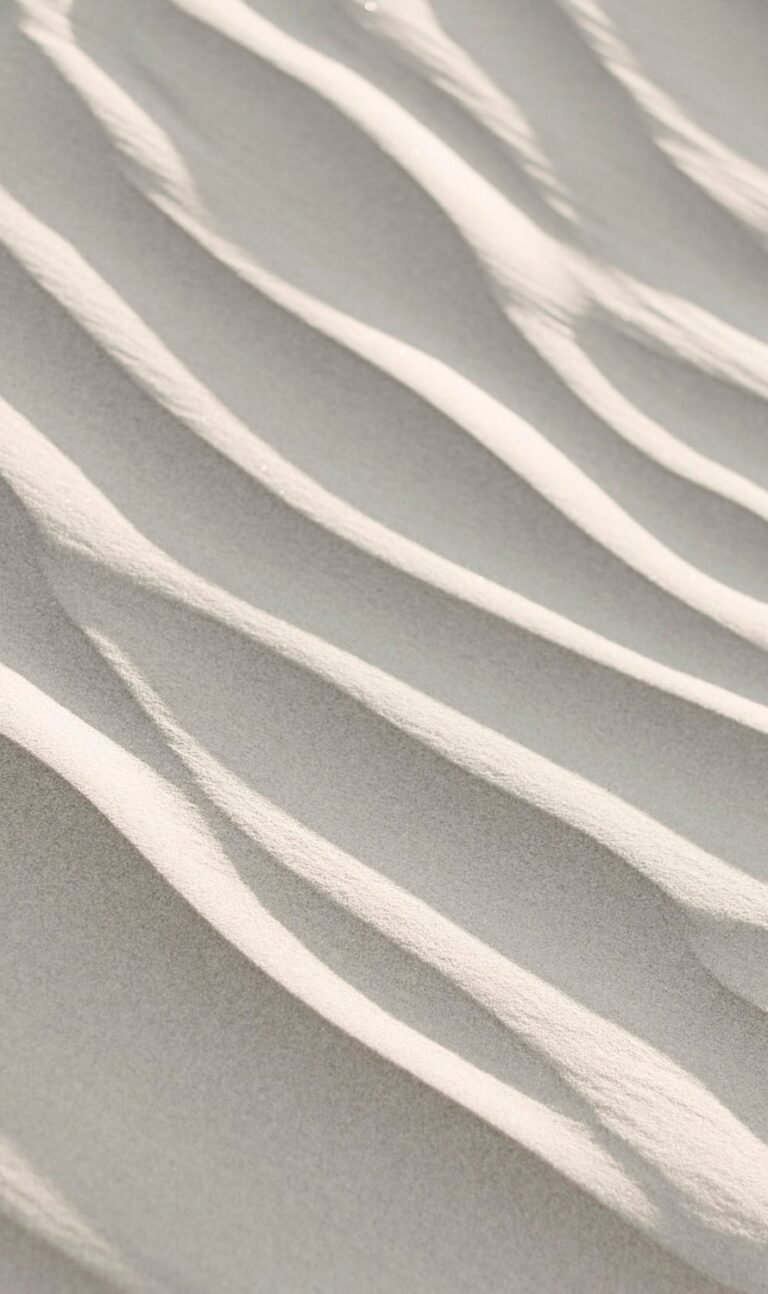 white minimalist wallpaper for iphone 13