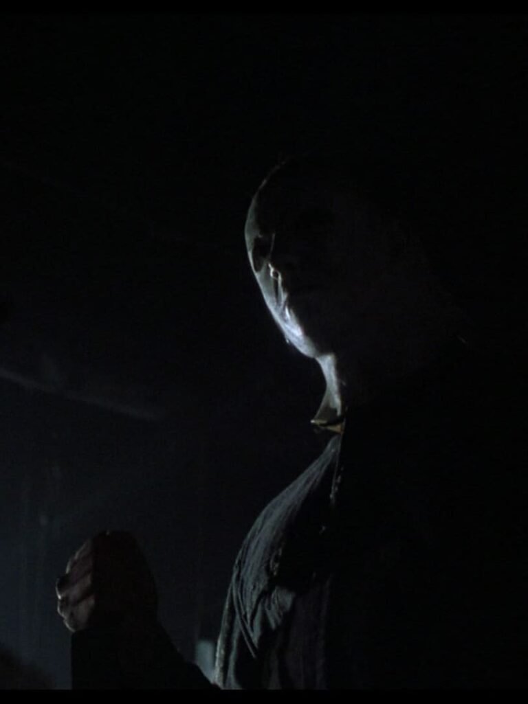 halloween horror nights 2023 Michael Myers halloween kills wallpaper for iPhone 3